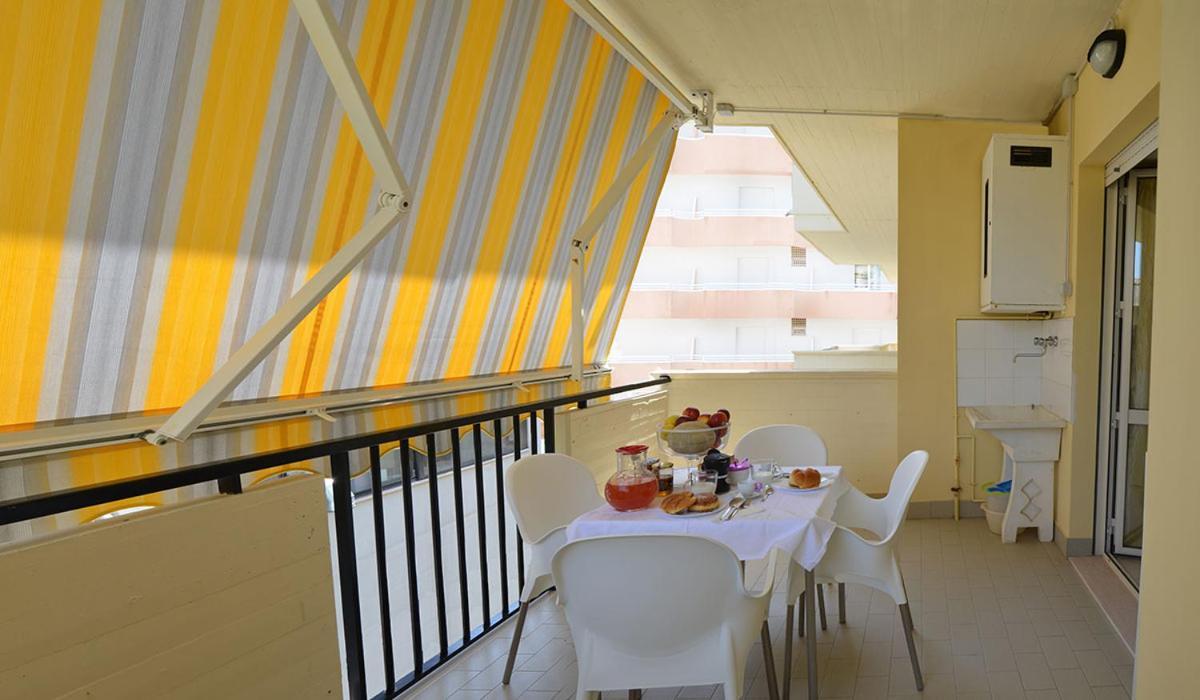Residence Riviera Alba Adriatica Bagian luar foto
